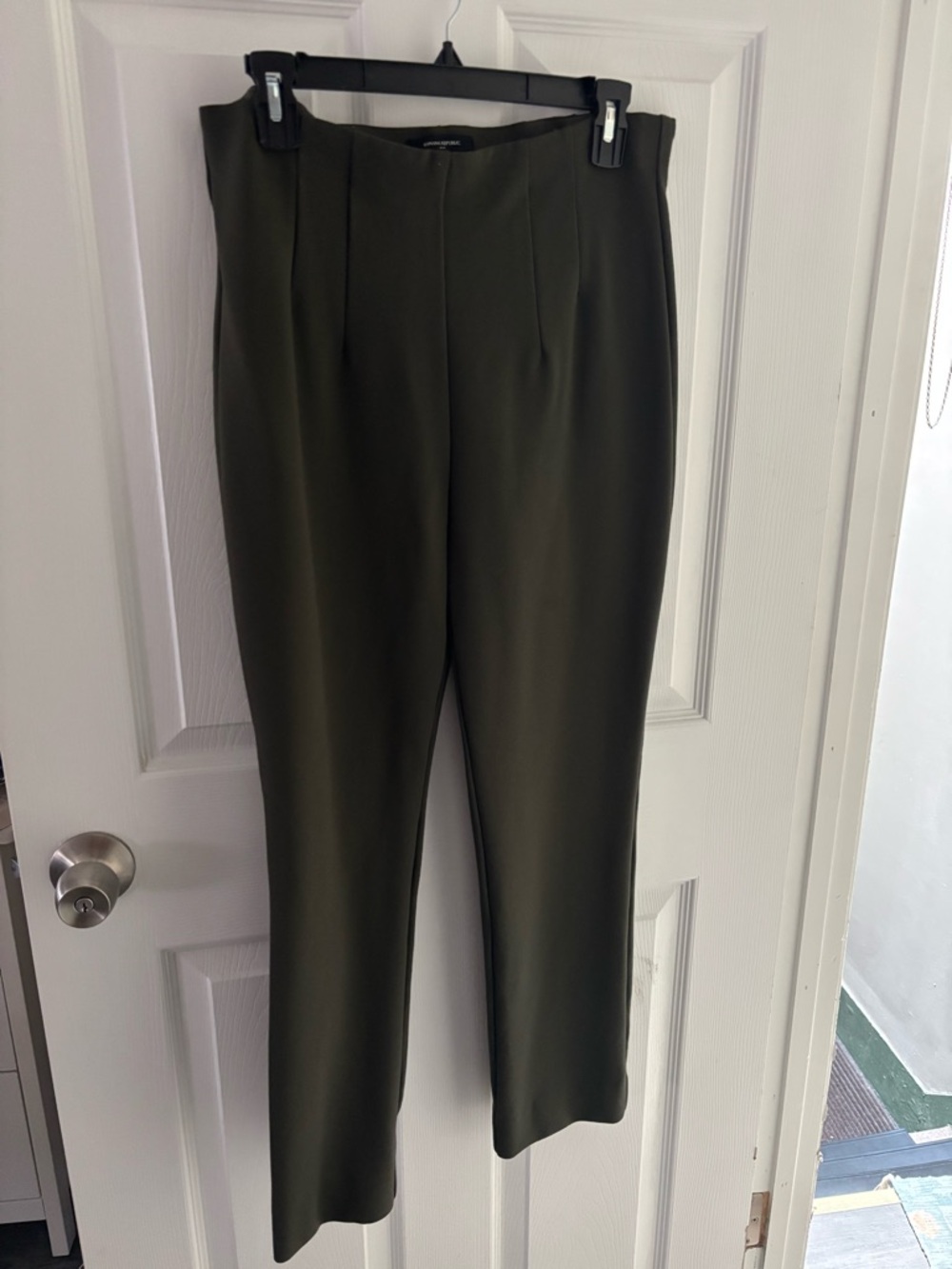 Banana Republic Olive Ponte Trouser